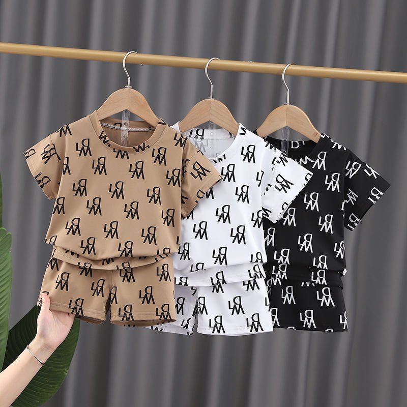 Summer boys' suit Stylish handsome children's suit Shorts Short sleeve letter-printed T-shirt 3-12 years 2pcs kids casual suit