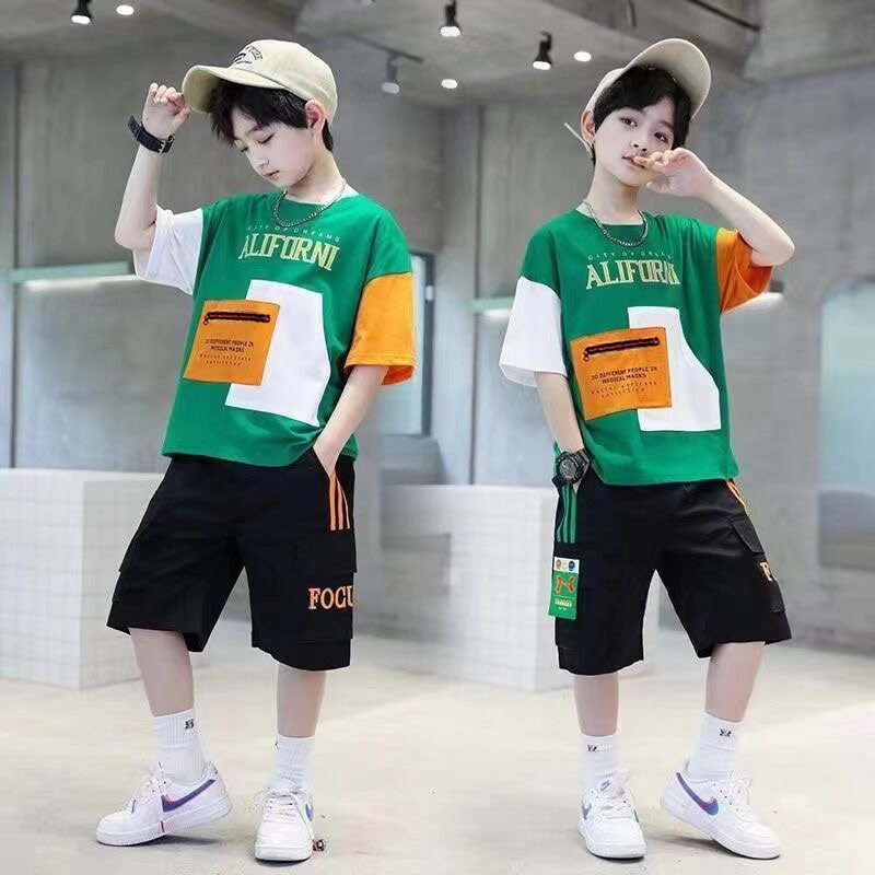 2024 New Summer Boys' Clothing Sets for 6-15 Years Old Fashionable Casual Prints 2-Piece Suit Short Sleeves Big Kids' Fashion