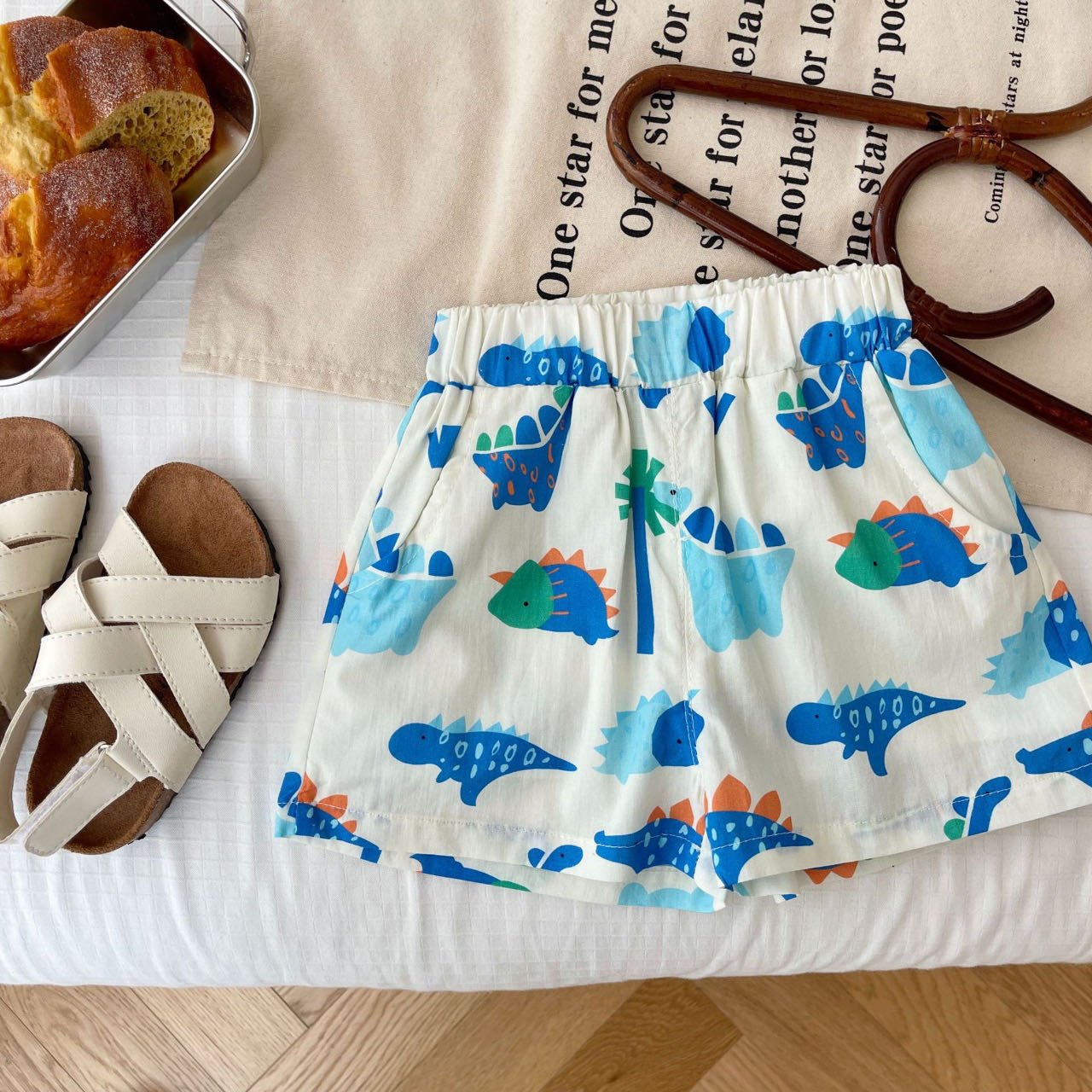 Summer boys sleeveless top dinosaur single-breasted T-Shirt and shorts 2 Piece set cartoon boy children clothing set