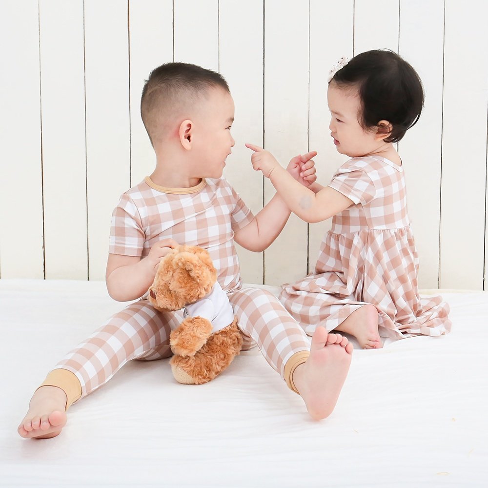Hot sale Casual New Design Baby Pyjamas Solid Colour Short Shirt and Long Pants comfortable for Spring Featuring Cartoon Pattern