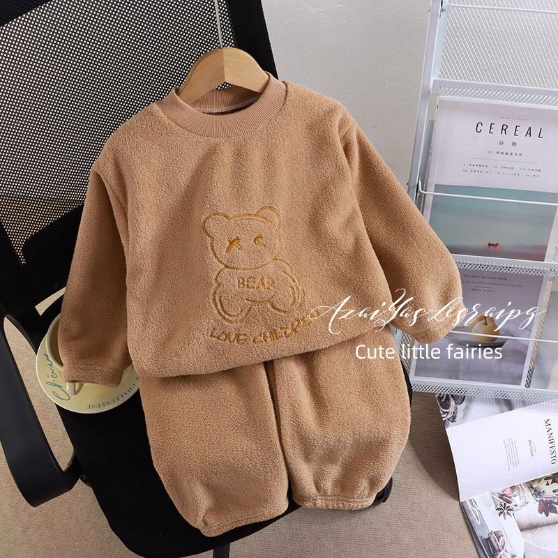 Autumn Children's Sleepwear Stylish Fleece-Lined Thermal Pajama Set for Boys and Girls Cozy and Warm for Cool Weather
