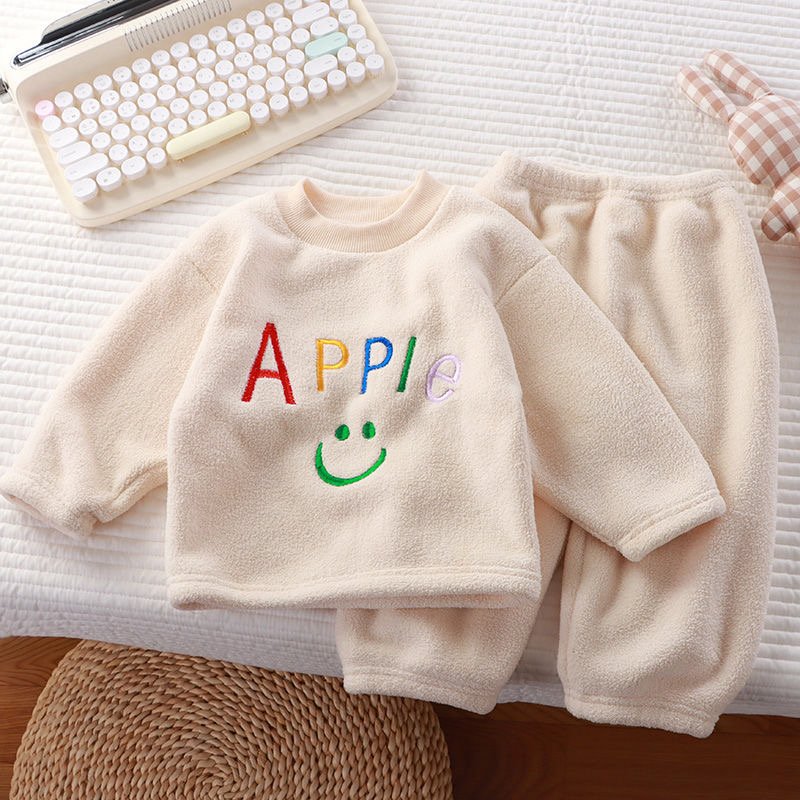 Autumn Children's Sleepwear Stylish Fleece-Lined Thermal Pajama Set for Boys and Girls Cozy and Warm for Cool Weather