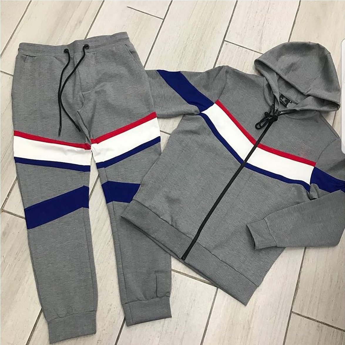 New Arrival Boys Hoodies Sweatpants Designer Jogging Sets Custom Logo Boys Fleece Sweatsuits Tracksuits Winter Sets Kid Clothing