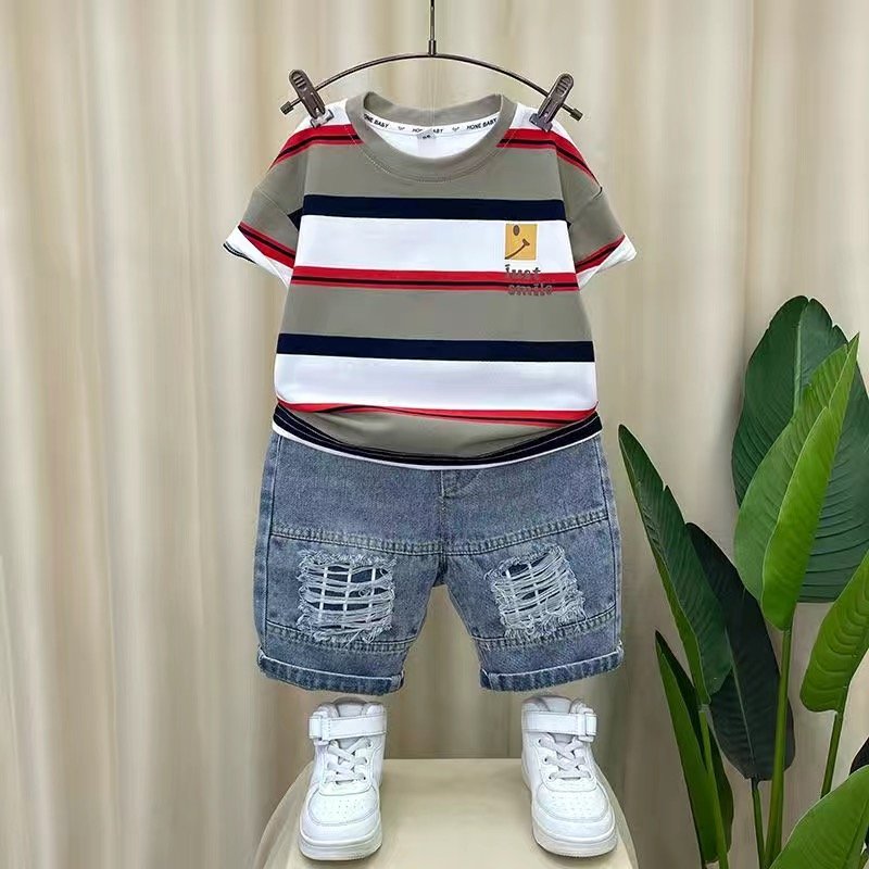 2024 Wholesale Summer 2pcs Kids Suits T-shirt and Shorts Print Teenagers Kids Boys Clothes Sets