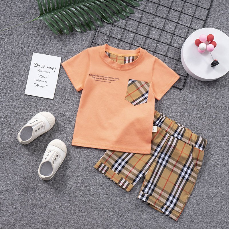 Manufacturers spot summer new children's clothing 1-5 baby Korean cotton children's short-sleeved suit