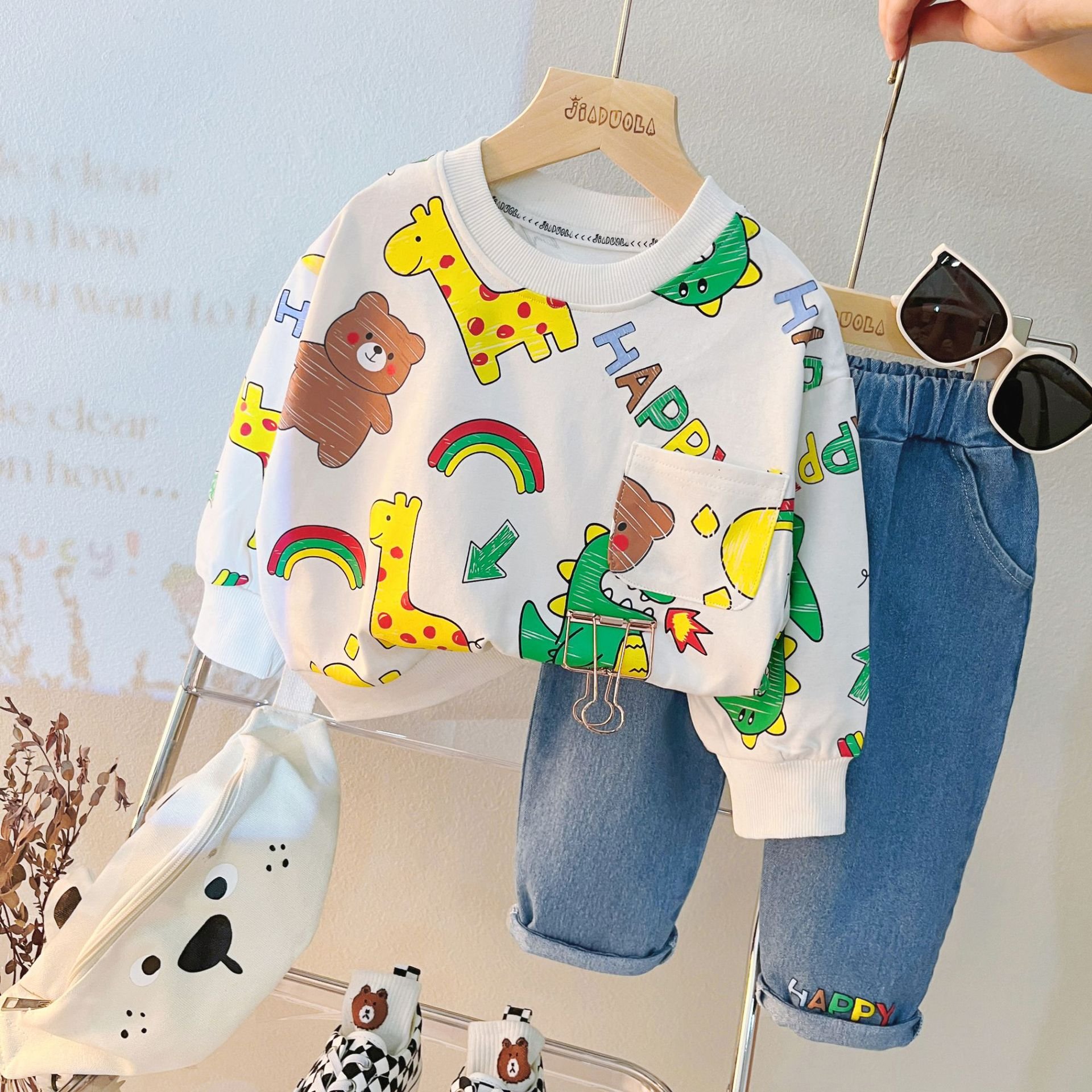 children's clothes manufacturer baby clothes 2023 kids sweatsuit sets Bear pattern 2 piece kids set Rainbow Pony Hoodie jeans