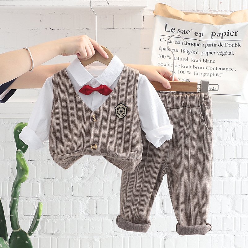 Boys spring and autumn handsome dress Bao boy plaid vest shirt long-sleeved three-piece suit