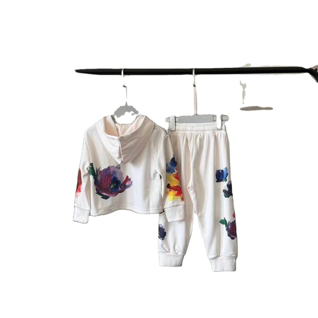 High end children's clothing Boy's autumn suit new boys' long sleeved sweater + casual pants 2pcs children's clothing sets