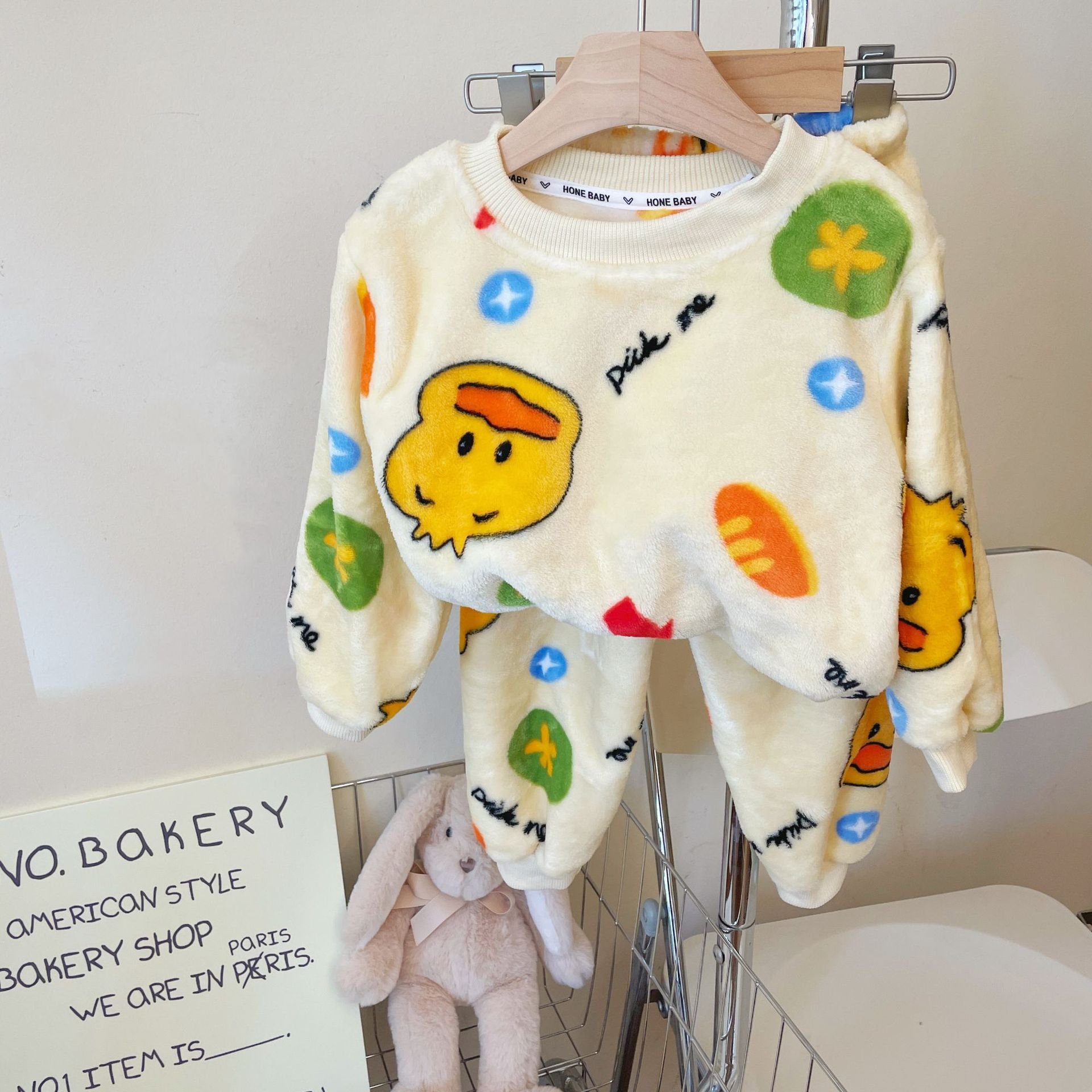 Kids Warm Trouser Suit Winter Flannel Pajamas And Home Wear Boys and Girls Sleepwear