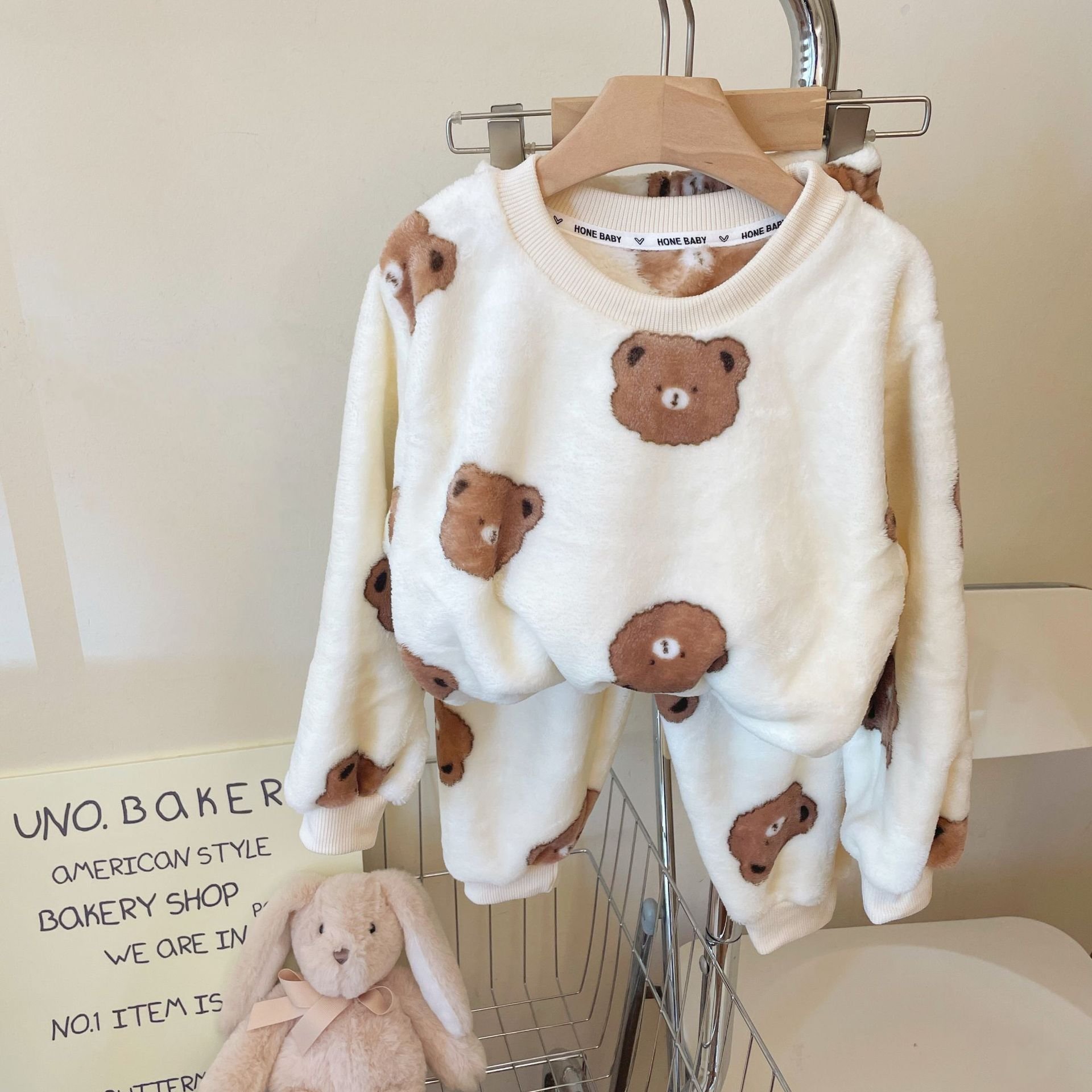 Kids Warm Trouser Suit Winter Flannel Pajamas And Home Wear Boys and Girls Sleepwear