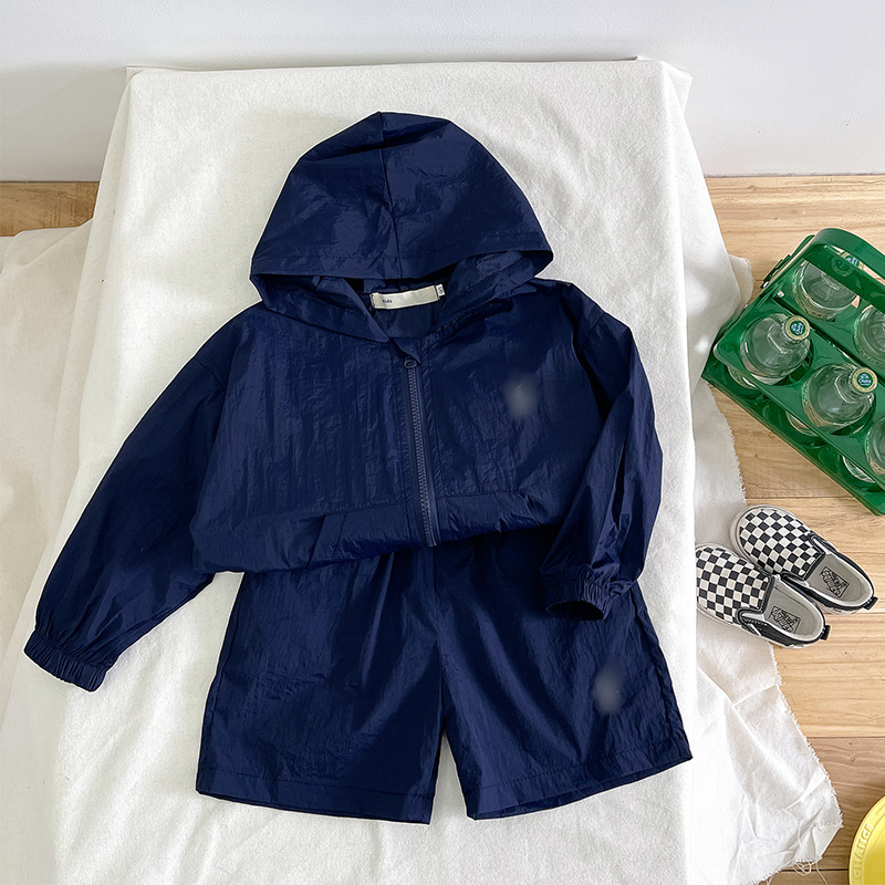 Children's fashion 2024 summer new embroidered thin sunscreen suit for boys and girls baby hoodies two-piece set
