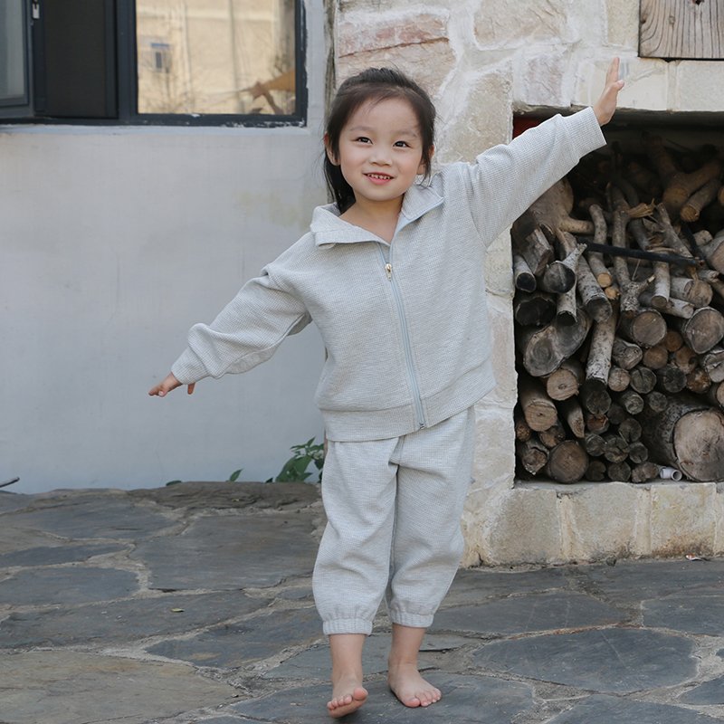 Customized Good Quality Fashion Wholesale Autumn Sports Children Sweatsuit With Zipper Cotton Kids Clothing Boys Sets