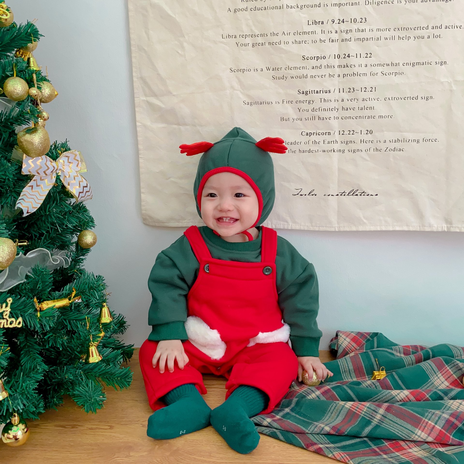 OEM Baby Christmas suit winter cute children cartoon clothes New Year Christmas dress out baby boy clothing set