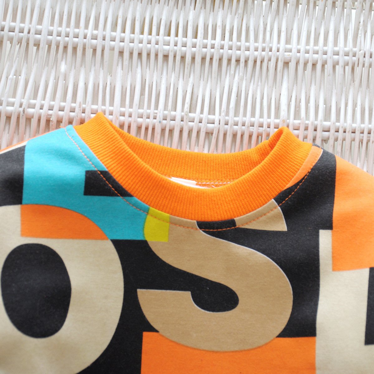 Casual Two-Piece Long Sleeve Children's Suit for Boys and Girls Solid Style Spring Vest with Cartoon Design Baby Clothes