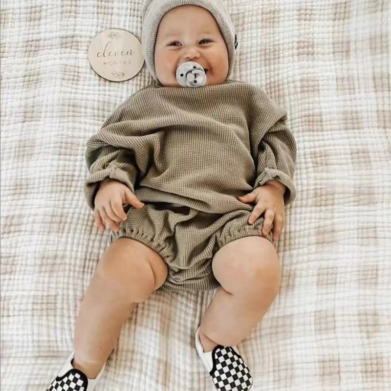 NEW Boys and Girls' Spring Autumn 2 Piece Set Long Sleeve Waffle Checkered Sweater Pullover with Triangle Shorts baby Clothing