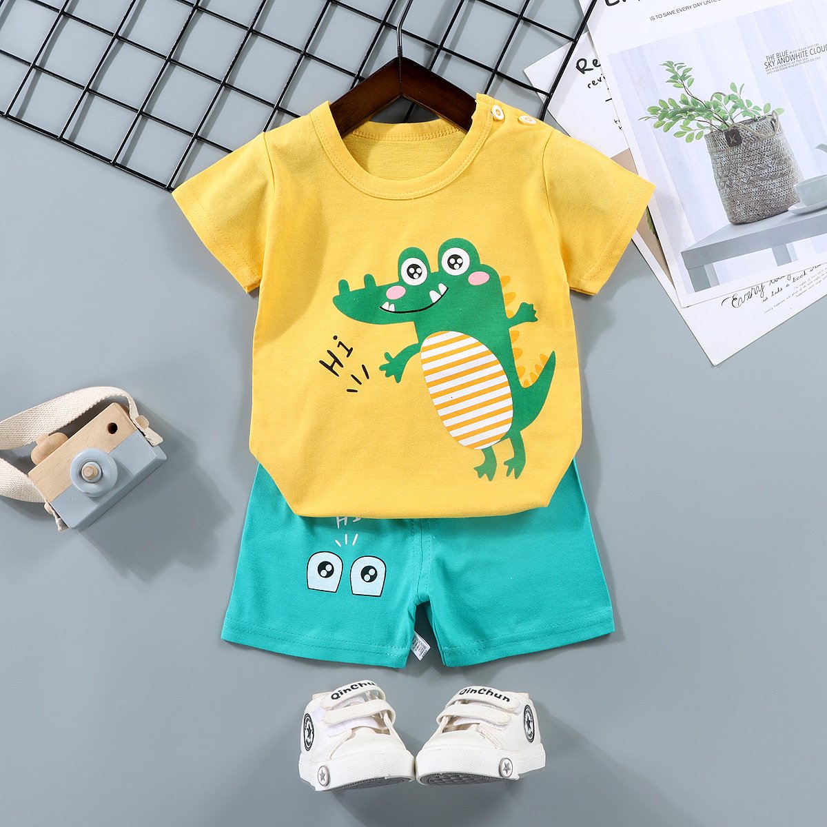 2024 Summer Children's Short Sleeve Cotton Suit Boys T-Shirt & Girls Shorts Summer Baby Clothing ODM Wholesale with Animal print