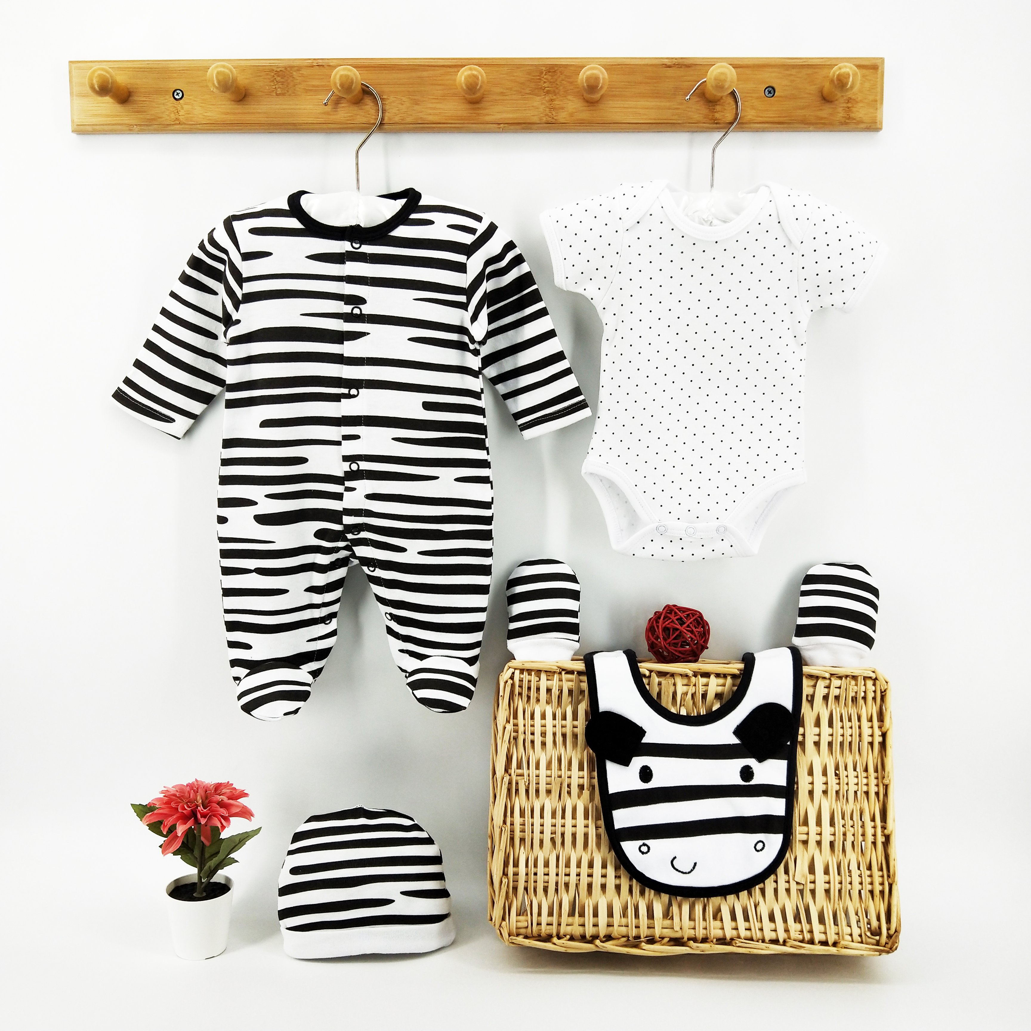 High end interlock 100% cotton 5 pieces all season breathable kids boy clothing set baby clothes set