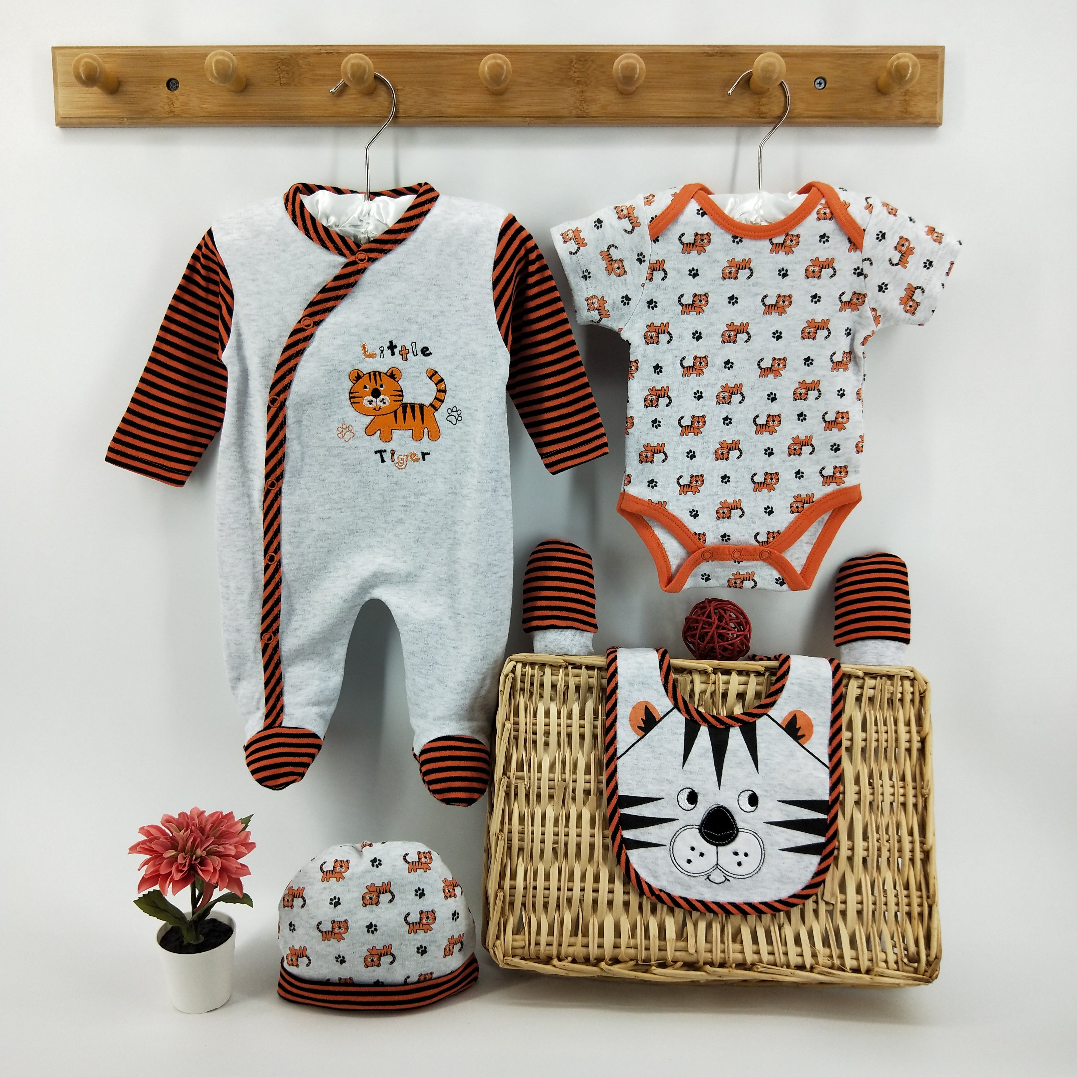 High end interlock 100% cotton 5 pieces all season breathable kids boy clothing set baby clothes set