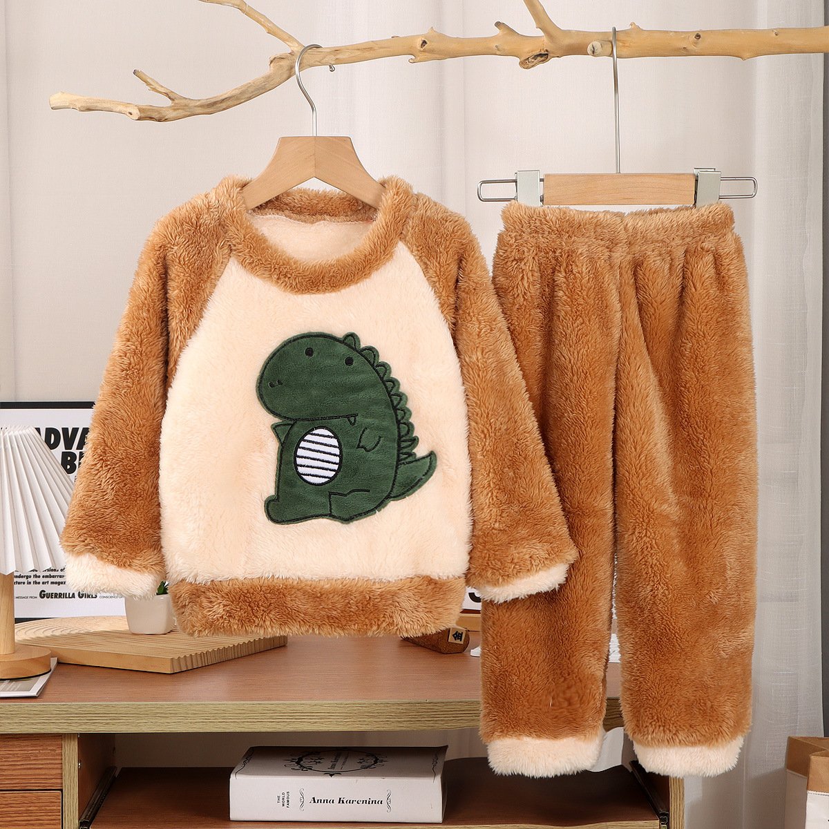 New Children's Flannel Pajamas suit Autumn and Winter Boys and Girls Coral Fleece Thickened fleece-lined Home Clothes