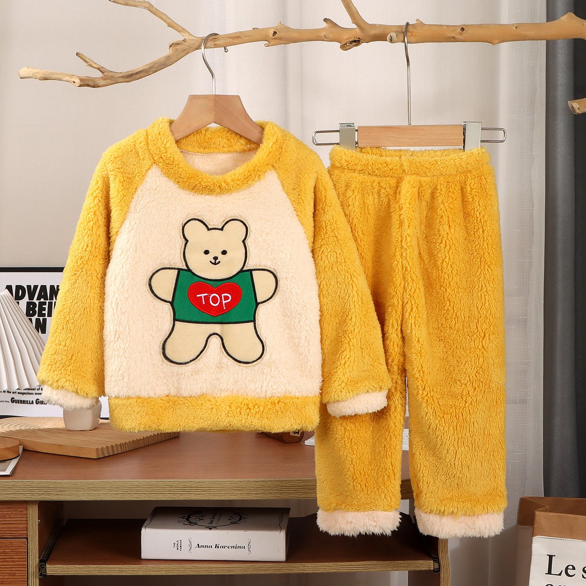 New Children's Flannel Pajamas suit Autumn and Winter Boys and Girls Coral Fleece Thickened fleece-lined Home Clothes