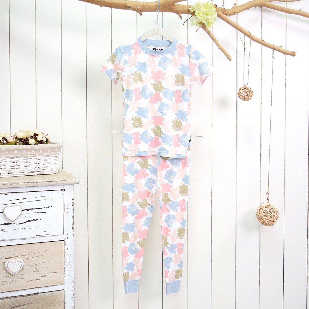 Hot Sale Children's Casual New Design Baby Pyjamas Beautiful Pattern Cartoon 2pcs Set-Short Shirt Long Pants Comfortable Spring