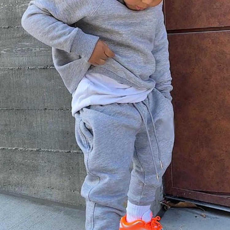 Autumn Winter Boys Clothing Hoodies Sets Custom Logo Fleece Cotton Plain Kids Sweatsuit Set