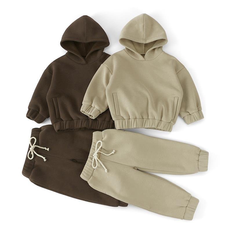 Korean version of boys and girls' winter clothing new set solid color fleece hooded sweater leggings, casual children's set