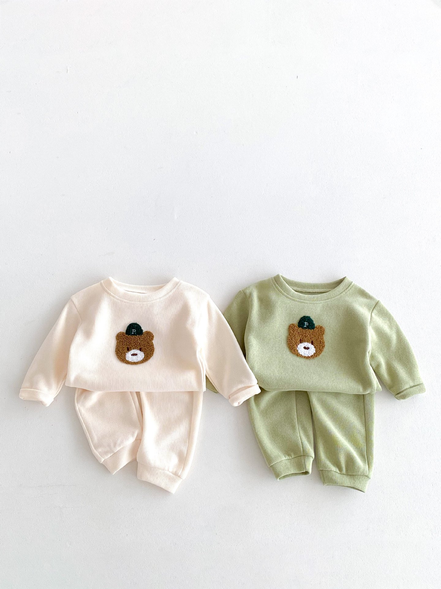 2024 new autumn baby clothes set sweet girl boy sweatshirt pants 2pcs outfit cotton bear baby clothing sets