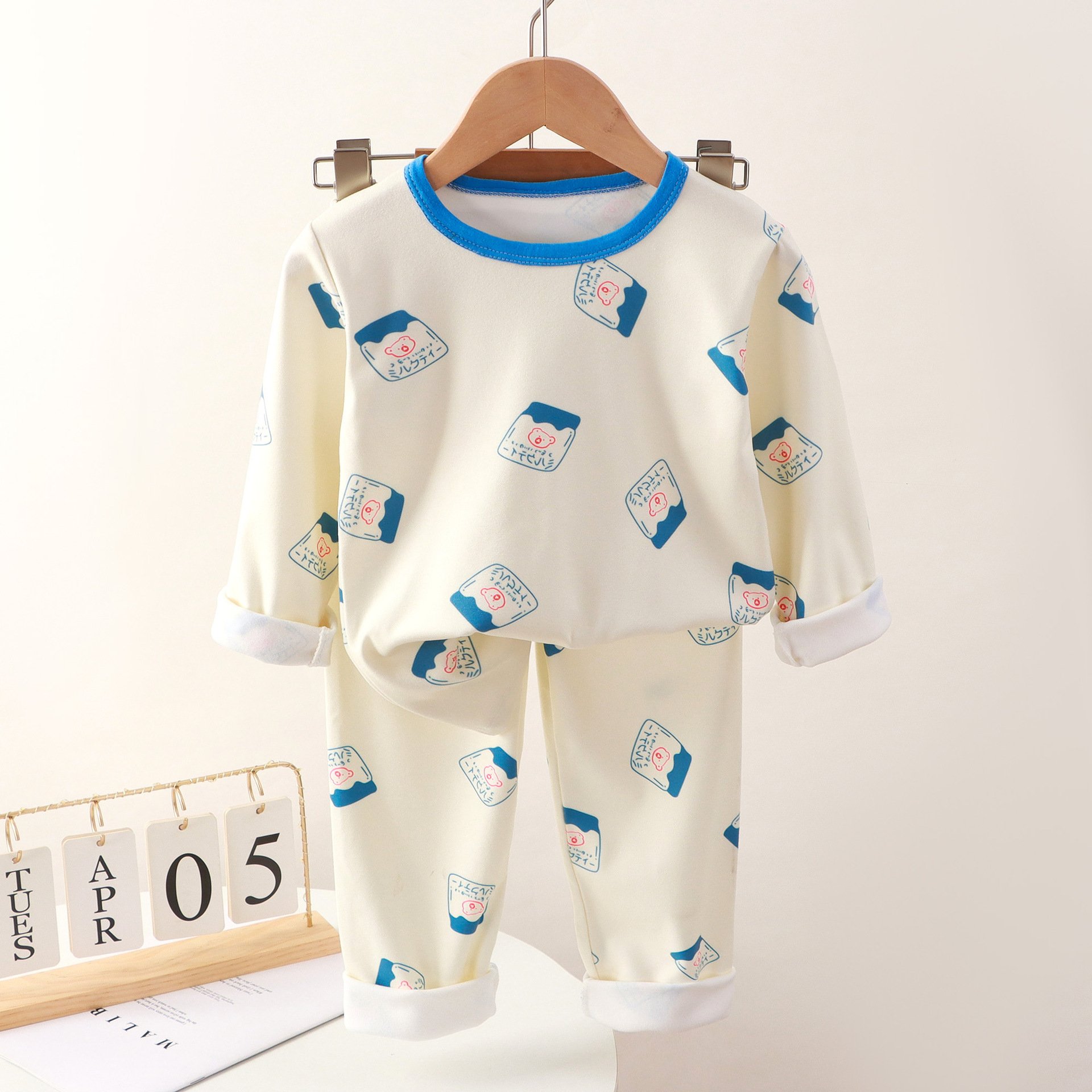 Baby set new cartoon warm long Johns baby underwear set for autumn and winter