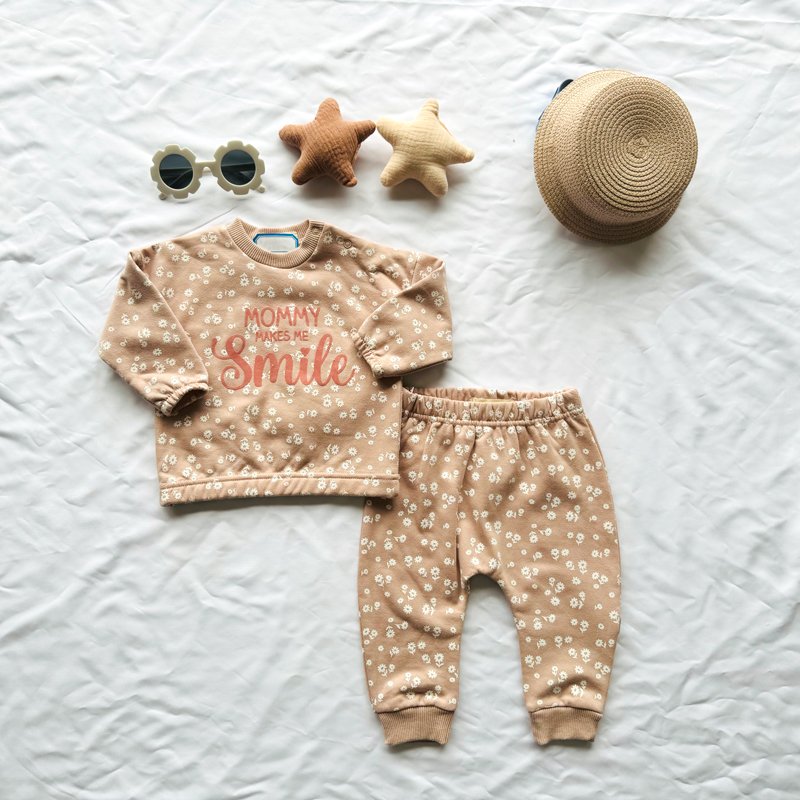 Kids Clothes Sport Suit Long Sleeve Children sweat suits 2 Pcs Fashion Baby Boys And Girls Clothing Sets