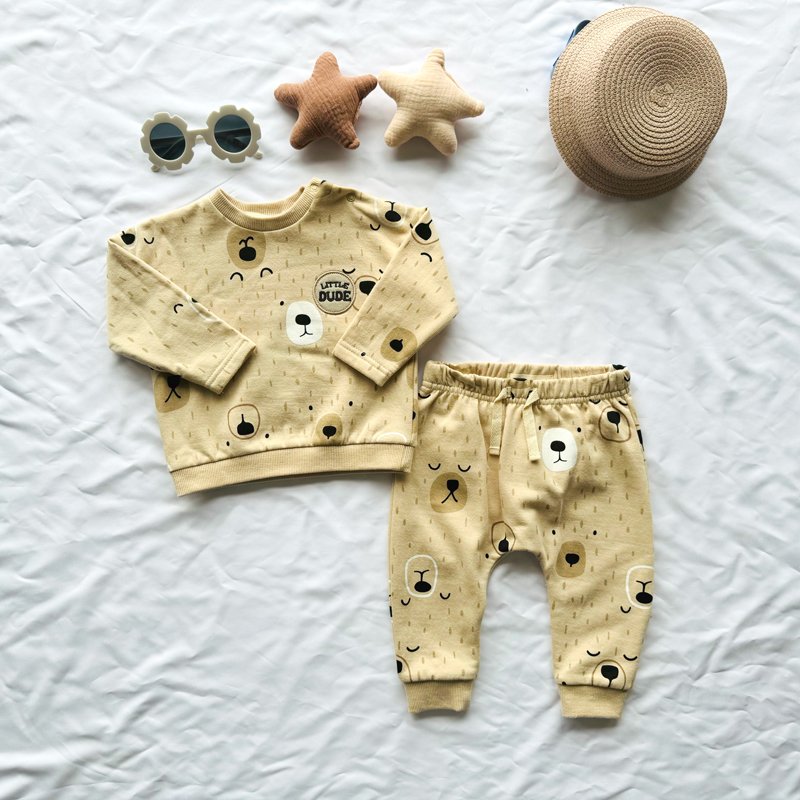 Kids Clothes Sport Suit Long Sleeve Children sweat suits 2 Pcs Fashion Baby Boys And Girls Clothing Sets
