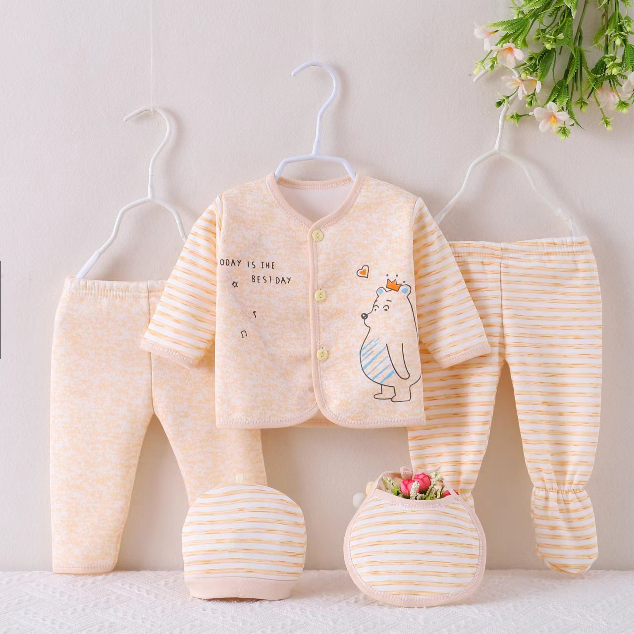 5PCS Newborn 0 -12 M Boys Girls Baby Cotton Clothes Tops Hat Pants Suit Outfit Sets One Size Baby Clothing Sets