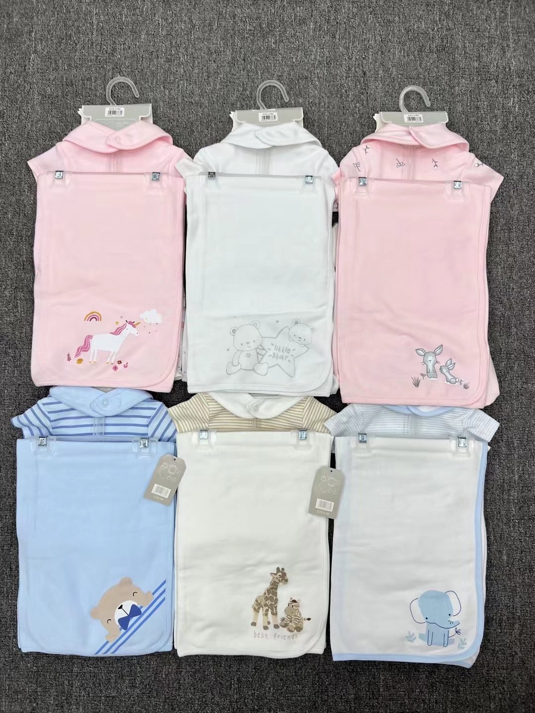 High quality unisex newborn baby gift set wrapped in short sleeved onesie baby clothing set for 0-6 months