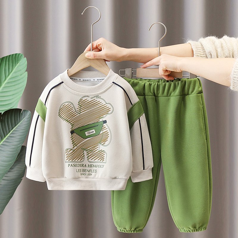 2024 factory wholesale Cartoon car design 1-5 Years Kids Clothes Boy's sets Cartoon hoodie + pants baby boys clothes set cloth