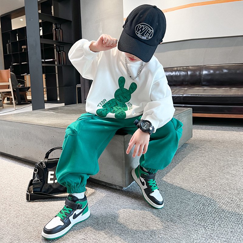 Boy rabbit autumn suit 2023 new loose children's clothes two sets for children