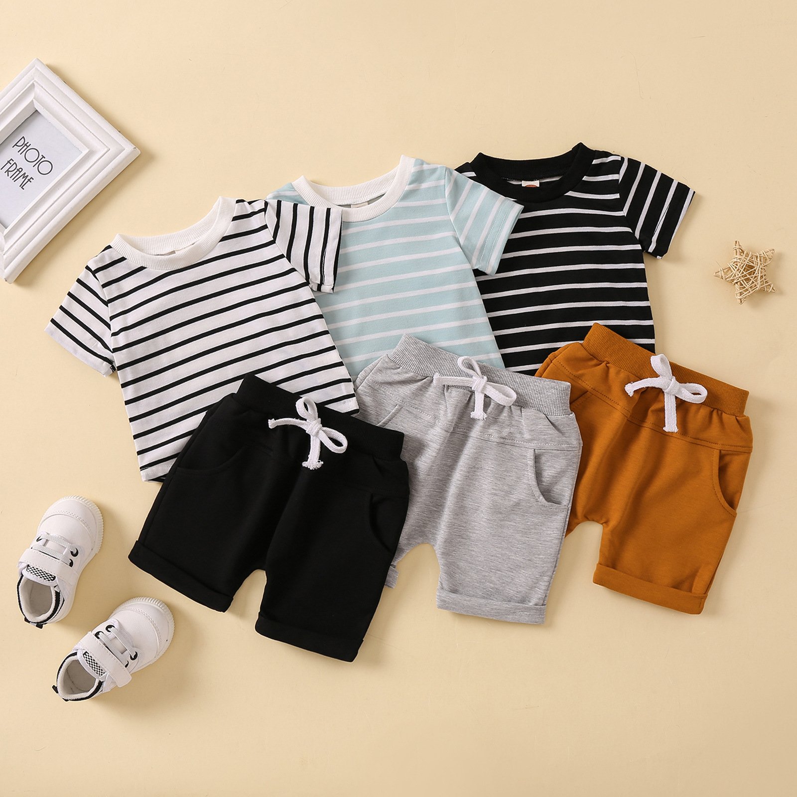 2024 Summer Boys Striped Simple Style Round Neck T-shirt Shorts Two Pieces Kids Clothing Sets