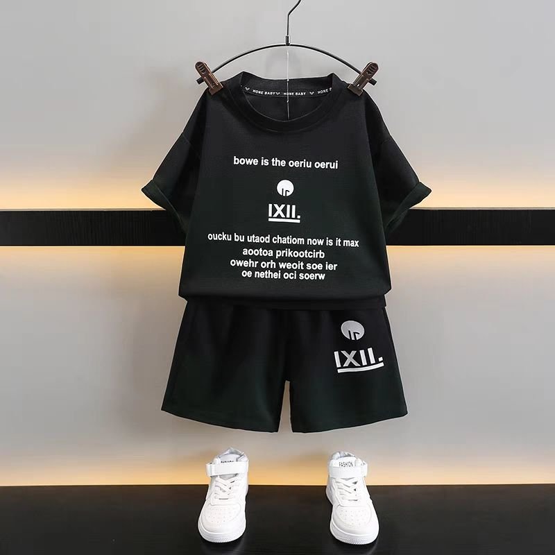 Wholesale Summer Children's Clothing Made in China ODM Supply Short Sleeve Shorts in Worested Fabric Two Sets