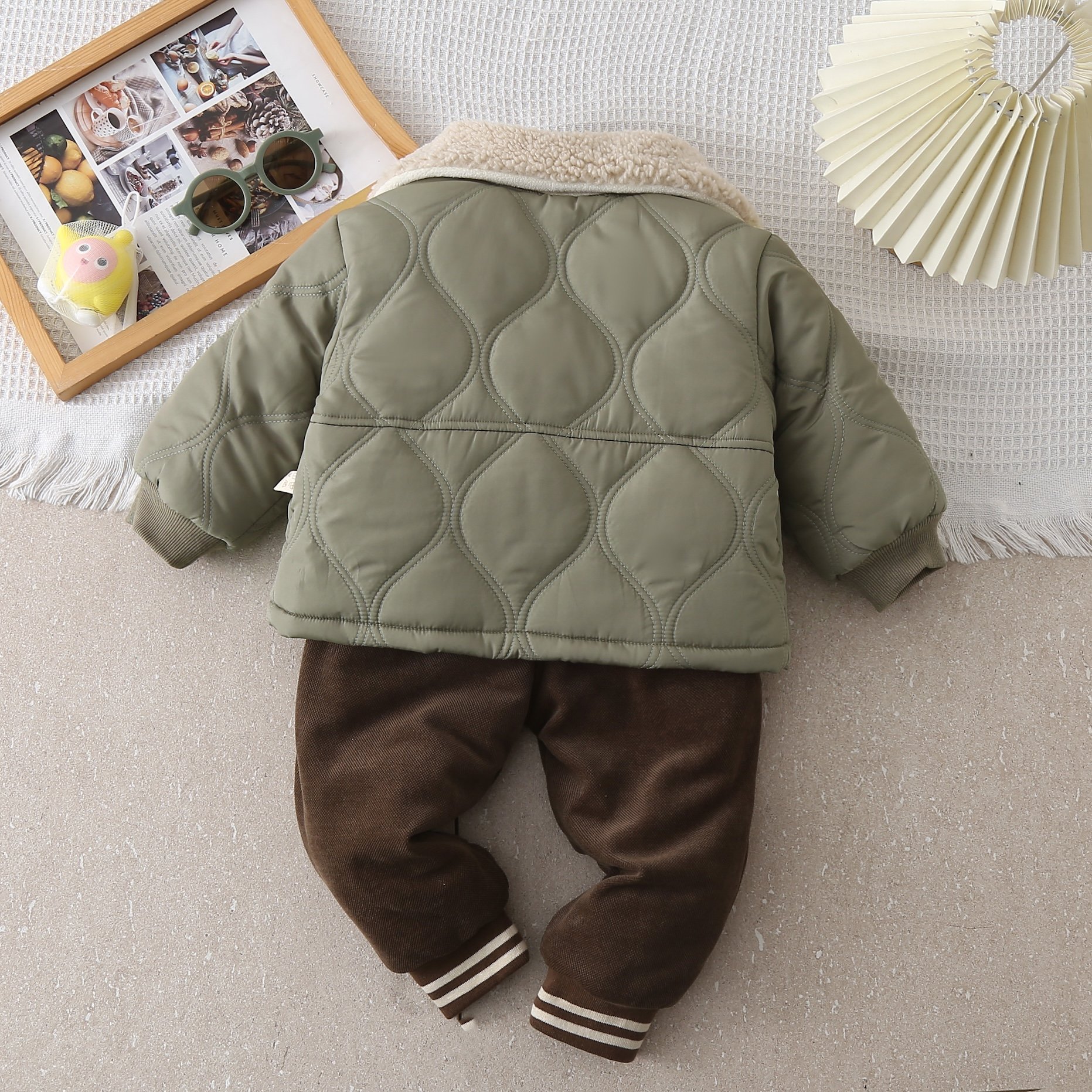Boys' Set Autumn and Winter New Thickened Clothes Baby Fashionable Letter Hooded Coat Three Piece Children Clothing Set