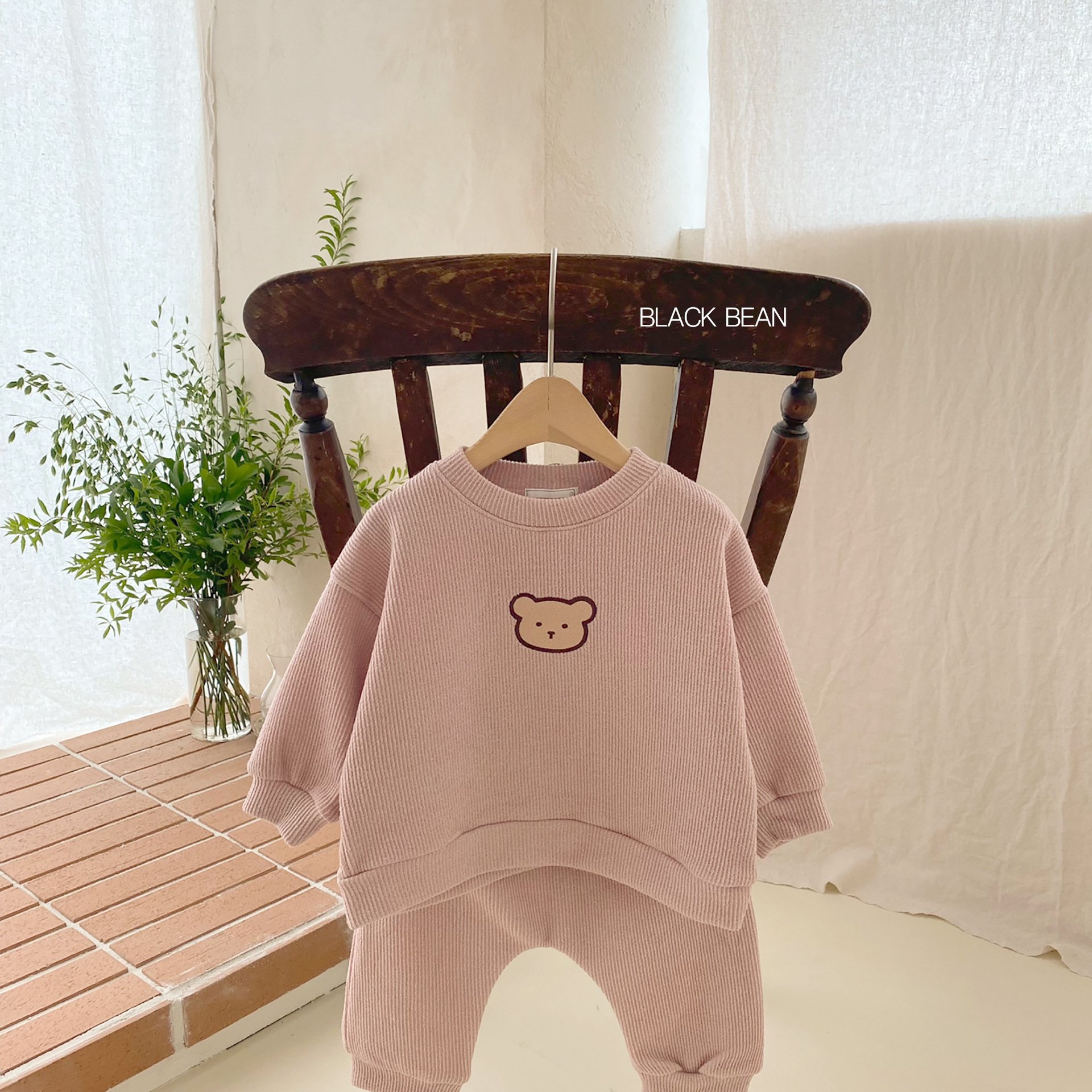 Autumn Infant Cotton Clothes Embroidered Bear Suit Baby Casual Top Pants 2 Piece Set