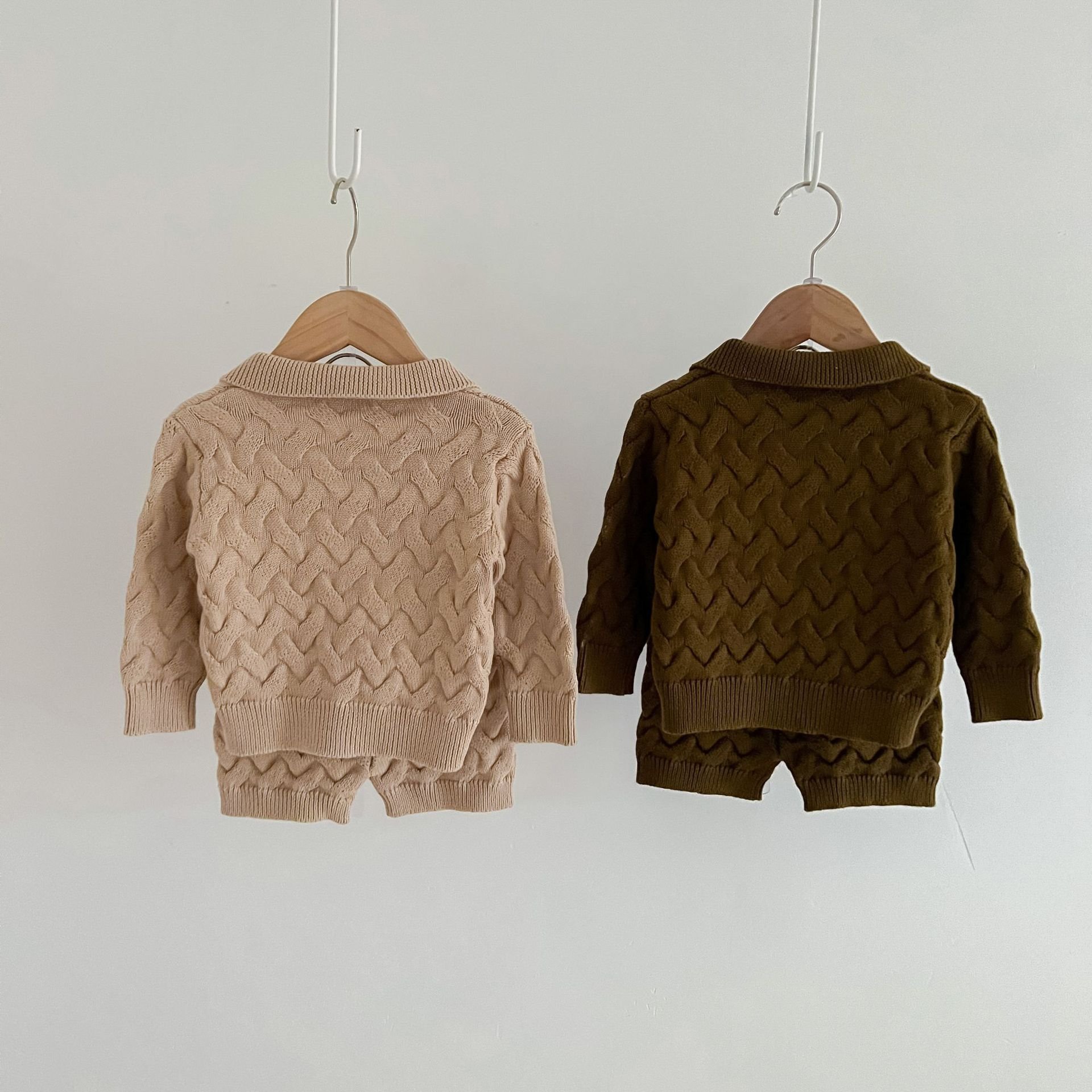 Spring Baby Boy Girl Fried Dough Twist Cardigan Sweater Suit Solid Shorts Coat Suit Newborn Baby Clothes Set