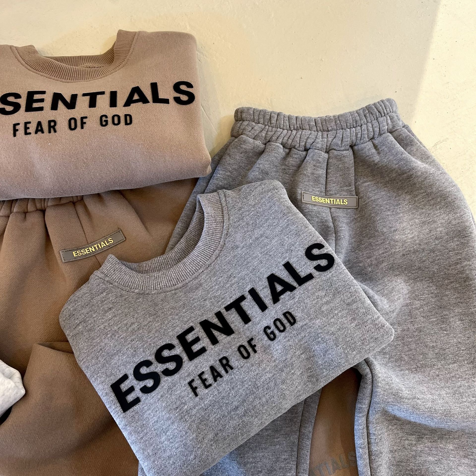 Hot Sale Children Hoodie Lettering Print Boys Suede Crewneck Sweatshirt Trousers Two-Piece Set