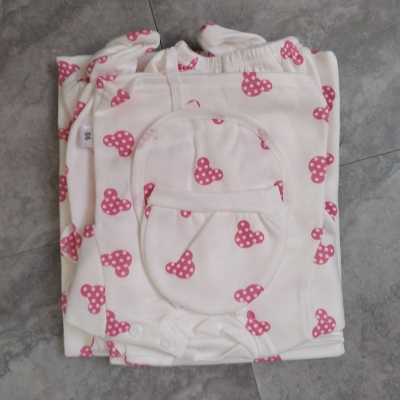 0-6M Newborn Layette Gift Set Bodysuits Pants for Baby Girl and Boy 11 Piece Essentials and Accessories Newborn Baby Clothes