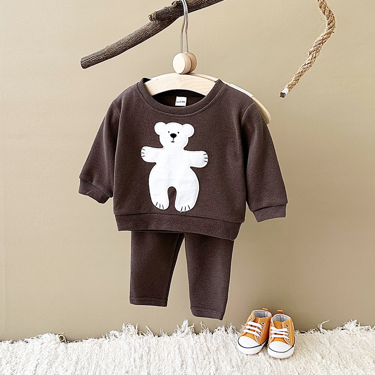Wholesale Autumn Baby Clothes Spring Cotton Cartoon Animal Applique New Born Baby Set 2pcs Clothing Infant Casual Sportswear