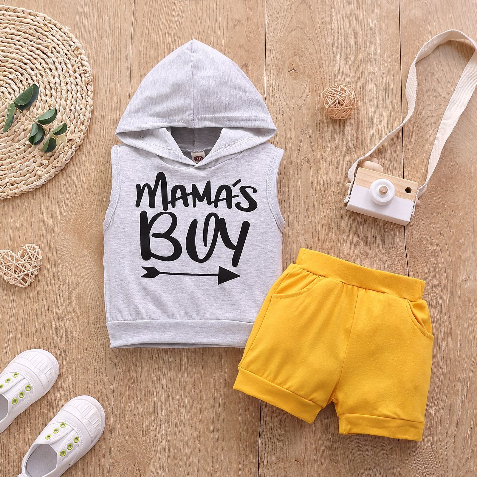 Boy's Cotton Sleeveless Hooded Vest with Explosion Print Dress Casual Style Baby Suit