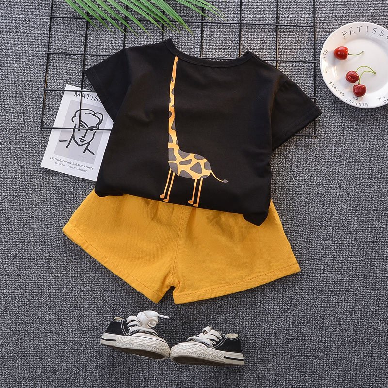 High quality summer kids clothing sets boys giraffe printing t shirt shorts kids clothing 1-5 years baby boy clothing sets