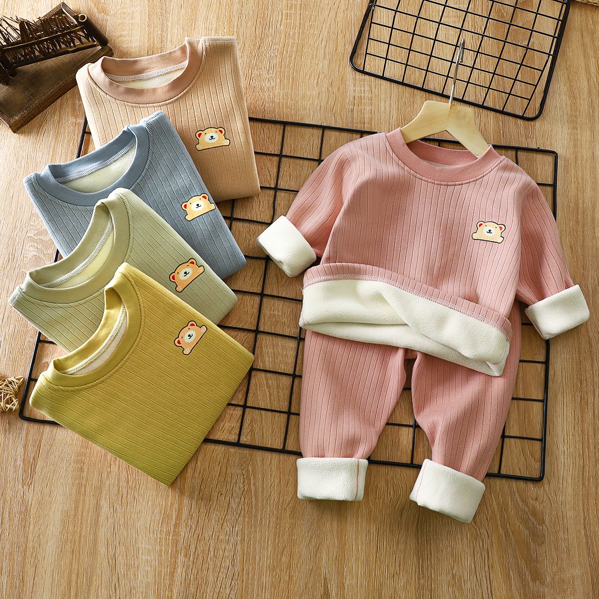 Casual Long Sleeve Winter Cartoon Knitted Pajamas Baby Kids Girls' Sleepwear Pyjamas