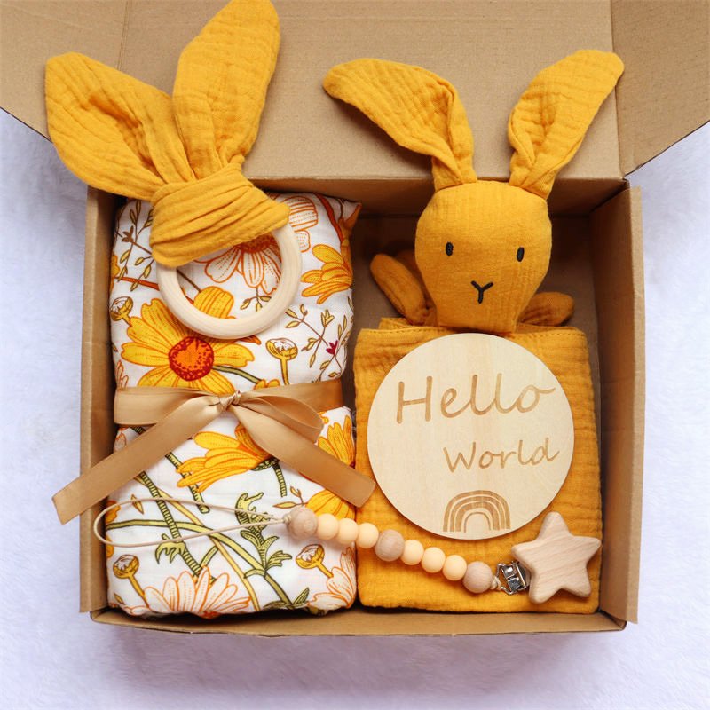 2023 new arrival new born baby gifts set organic cotton Swaddle blanket baby shower gift set