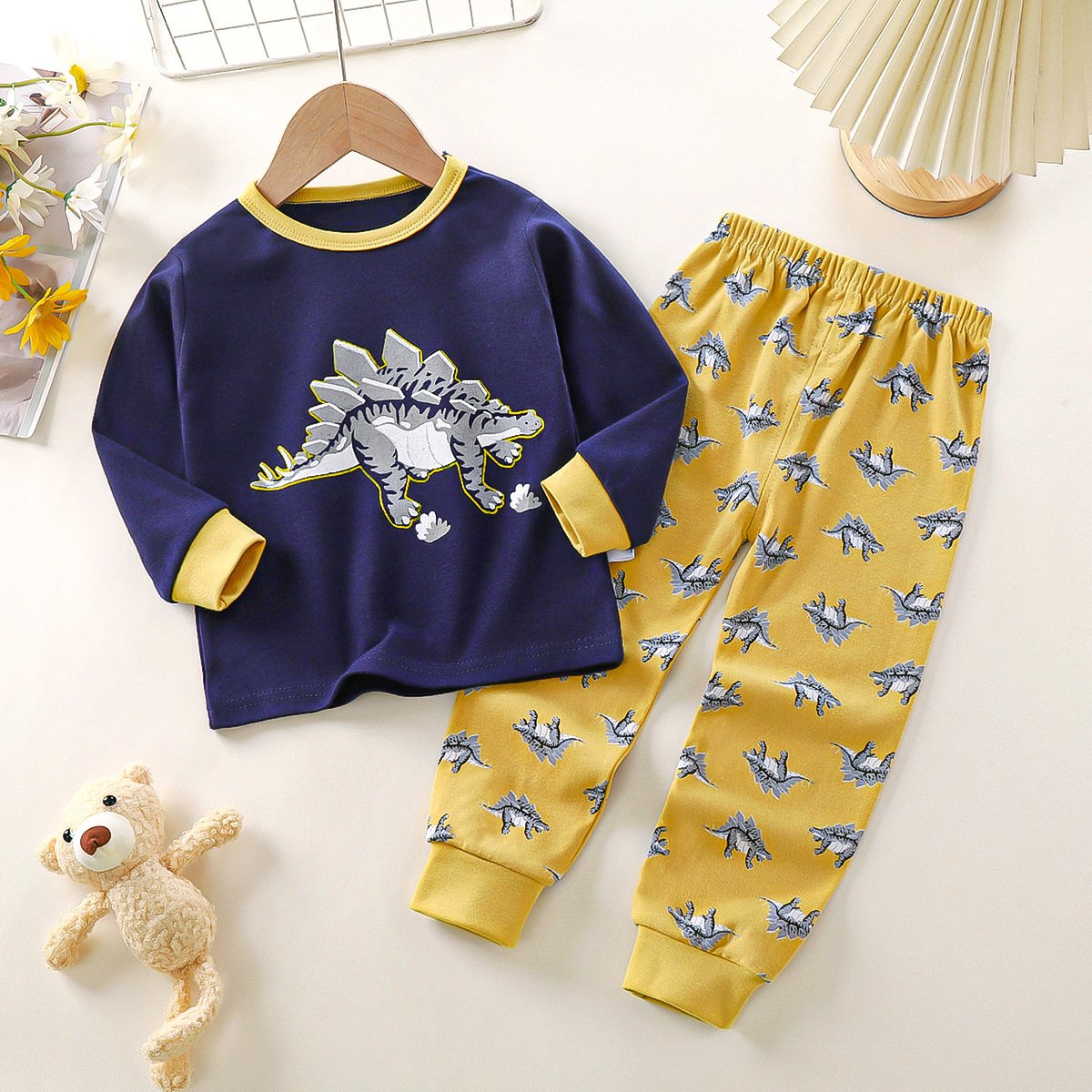 Wholesale Price Cartoon Baby Clothes Kids Pajamas Long Sleeves Boys Girls Home T-shirt Pants Clothing Sets 2-pieces Suit