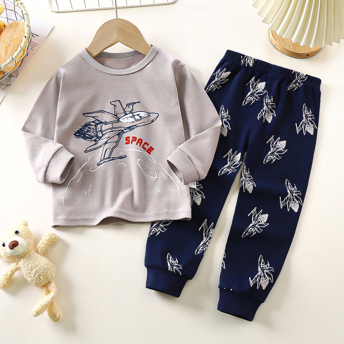 Wholesale Price Cartoon Baby Clothes Kids Pajamas Long Sleeves Boys Girls Home T-shirt Pants Clothing Sets 2-pieces Suit
