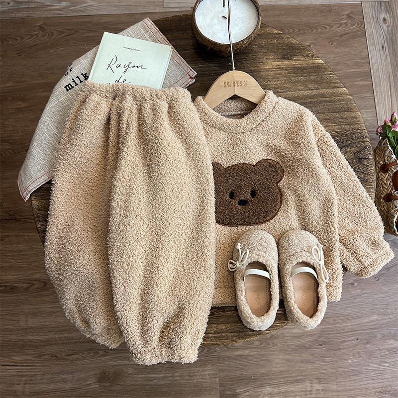 Cozy Winter Flannel Pajamas for Baby Girls Snuggly Fleece-Lined Thermal Nightwear Set Perfect for Cold Weather Indoors